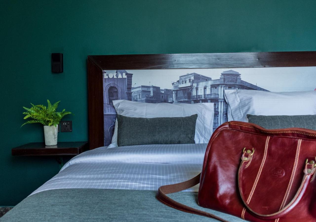Lokal Rooms X Shahrah-E-Faisal Карачи Екстериор снимка