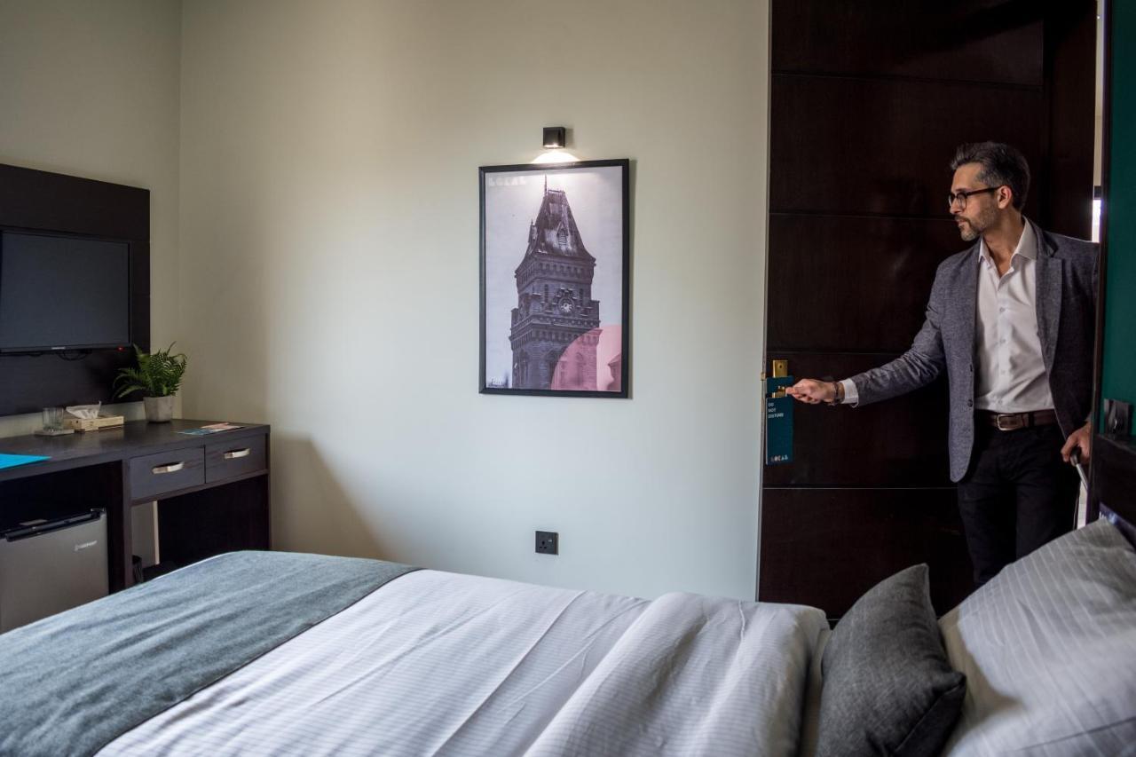 Lokal Rooms X Shahrah-E-Faisal Карачи Екстериор снимка